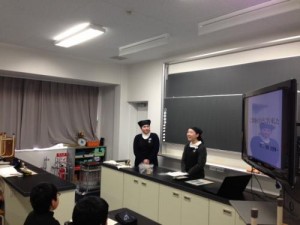 春江中学校での職業別選択講座天たつの講師の一人目の錦古里さん。しっかりと仕事のやりがい、メッセージを伝えていただきました