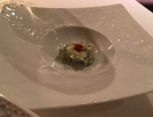 ANAコンチネンタルホテル東京36階のミシュラン二つ星フレンチレストラン「ピエール・ガニエール東京」様にて天たつの越前仕立て汐うにを特別仕様西、調理食材として使用いただきました