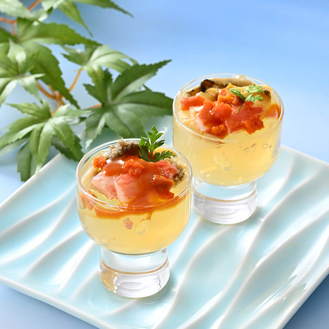 雲丹と鮑とずわい蟹の和風よせ